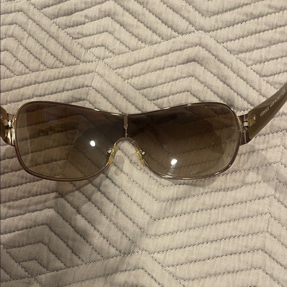Versace Black and Brown Sunglasses - Picture 4 of 7